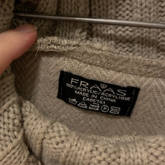 Brown and Beige Poncho - Picture 5 of 6